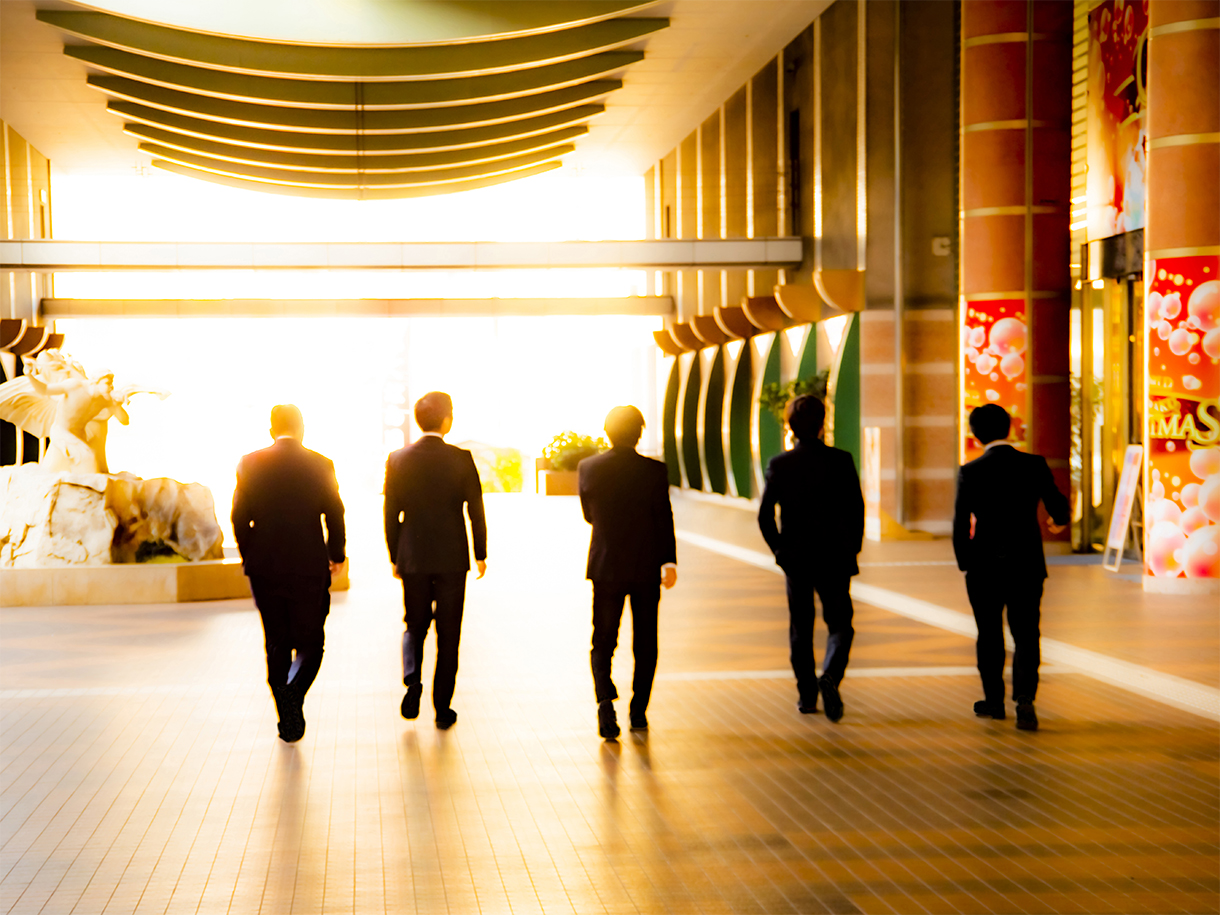 採用情報 公式 スパワールド 世界の大温泉 美と健康の24時間快適空間