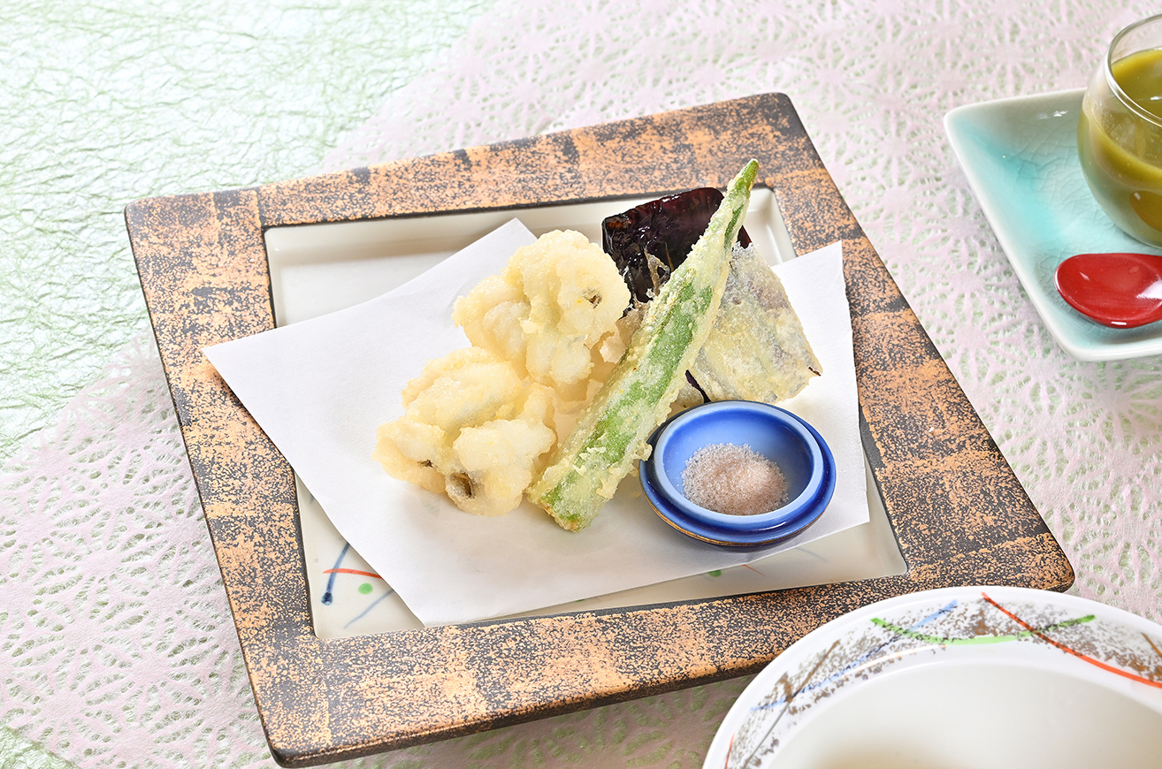 鱧と夏野菜の天ぷら