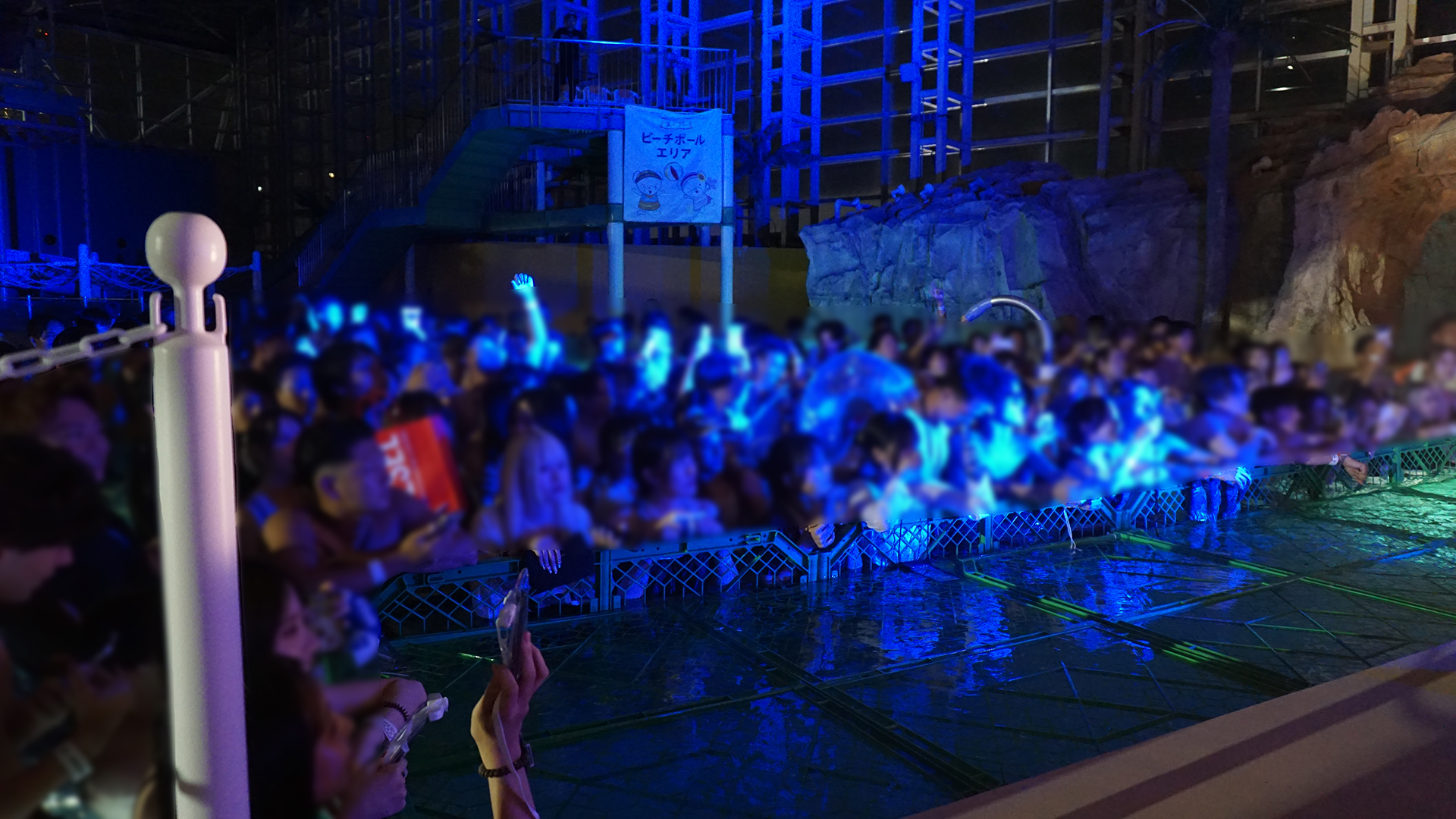 SPAPOO NIGHT POOL FES 2025