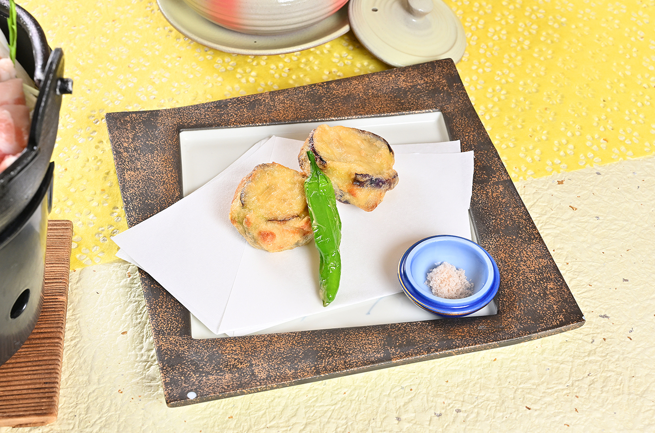 茄子海鮮はさみ揚げ